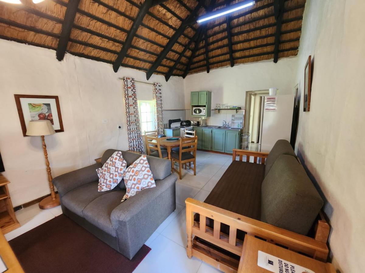 Gooderson Leisure Mountain View Cottages Self Catering And Timeshare Resort Drakensberg Garden Buitenkant foto